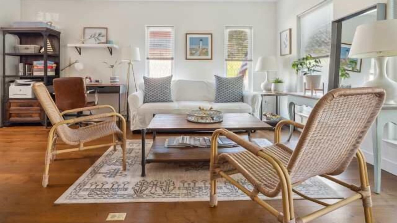 Photo of Livingroom in Westside Santa Cruz