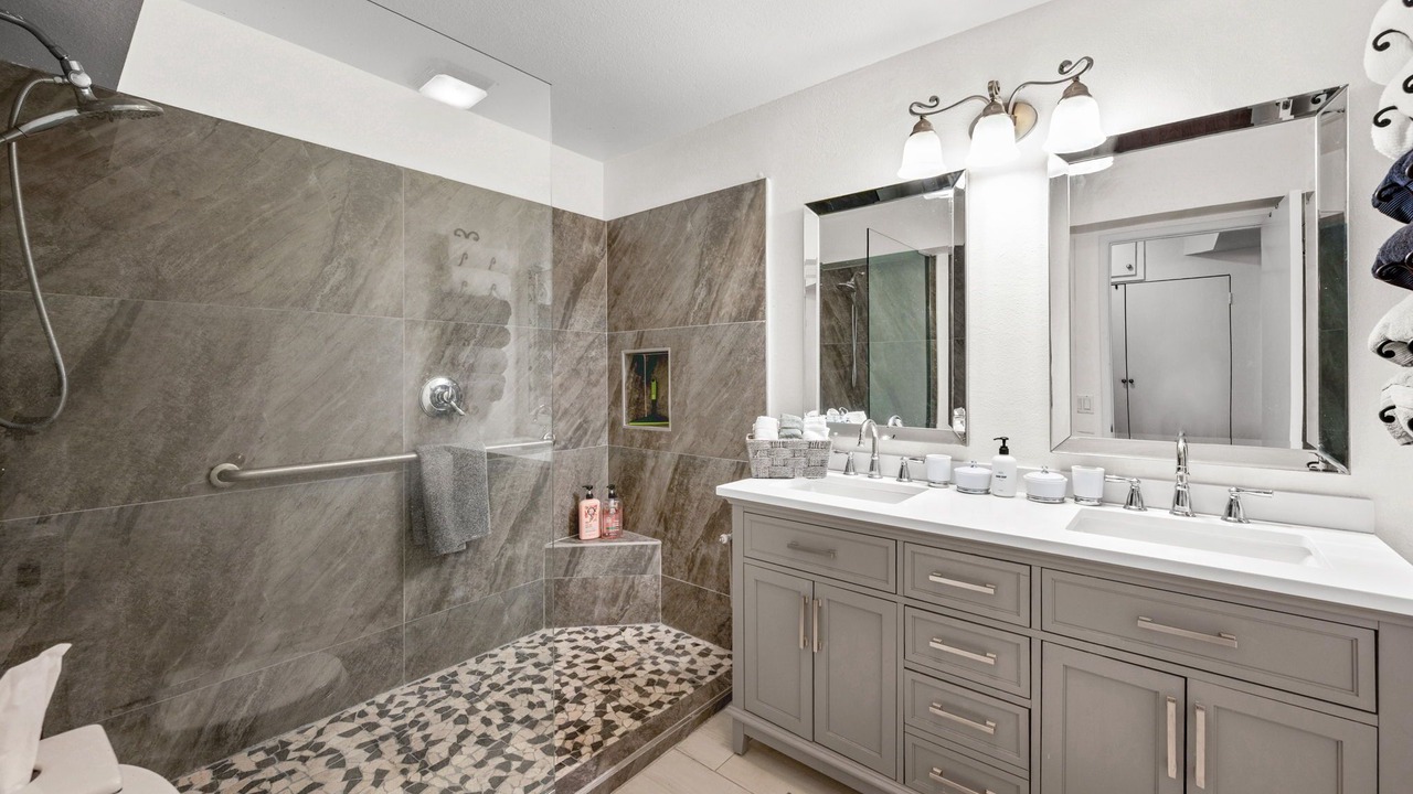 Photo of Bathroom in Baristo
