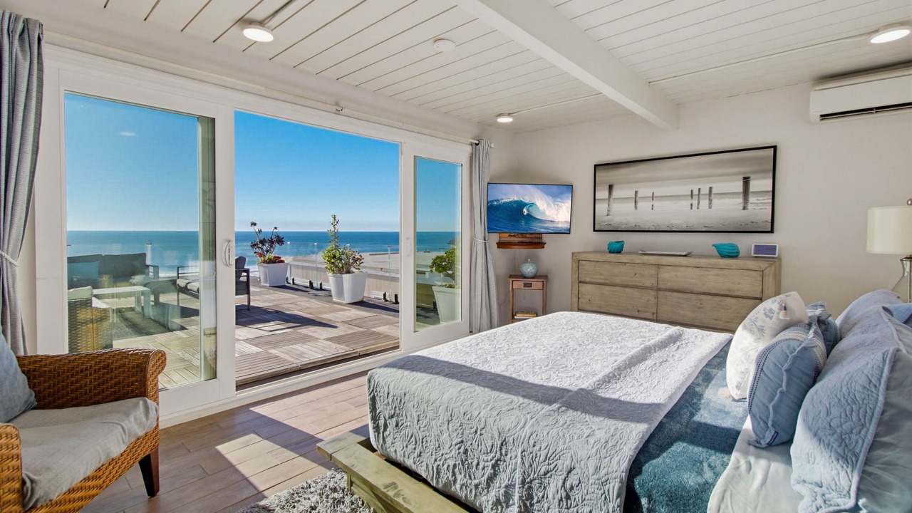 Photo of Bedroom in South Oceanside