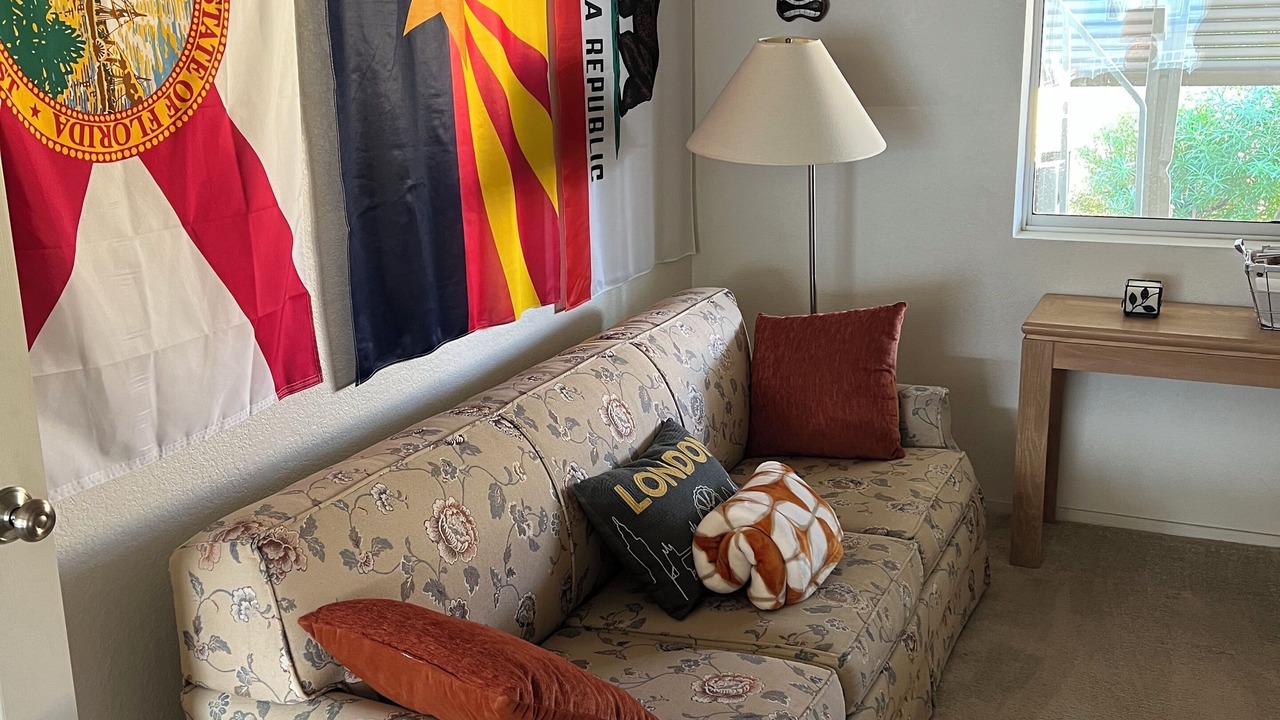 Photo of Livingroom in Lake Havasu City