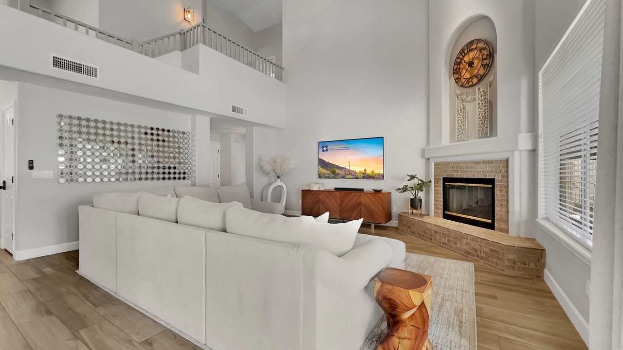 Photo of Livingroom in Fox Crossing