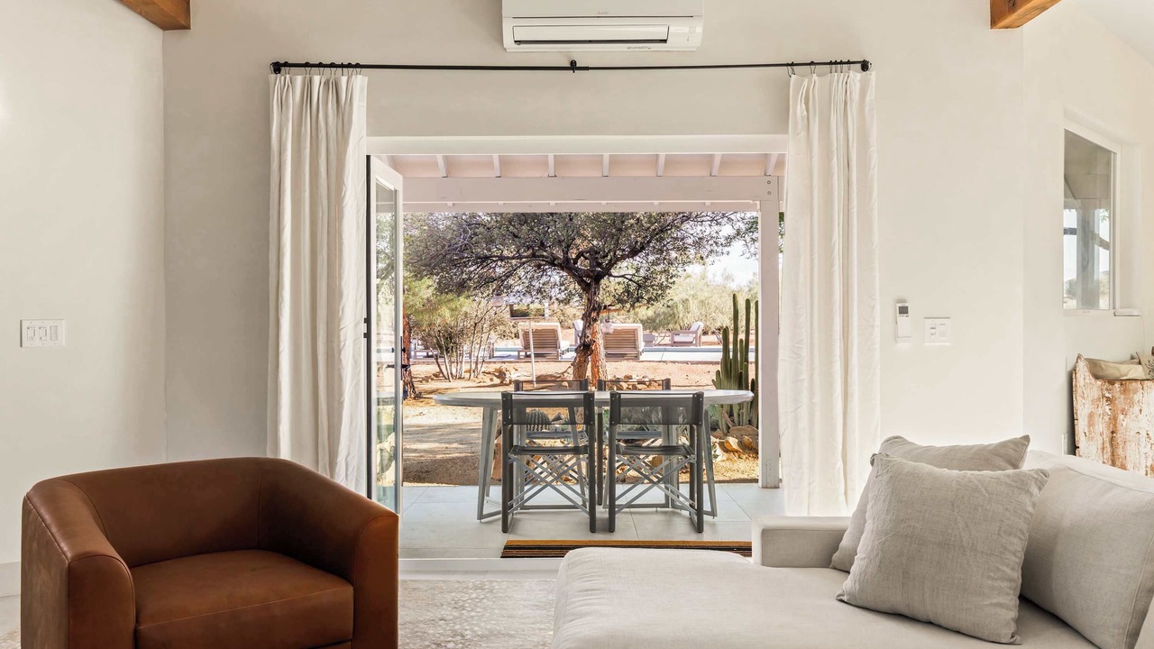 Photo of Livingroom in Pioneertown
