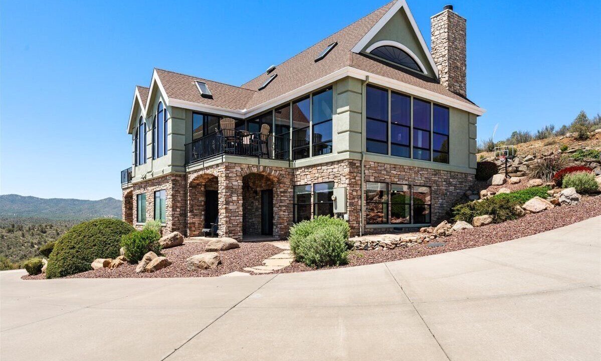 Photo of Outdoor in Lynx Mountain View Estates