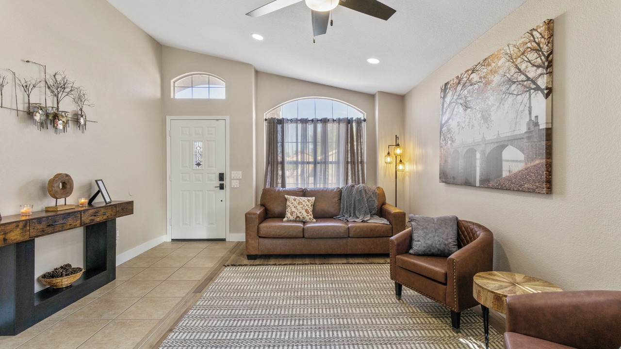 Photo of Livingroom in Avondale