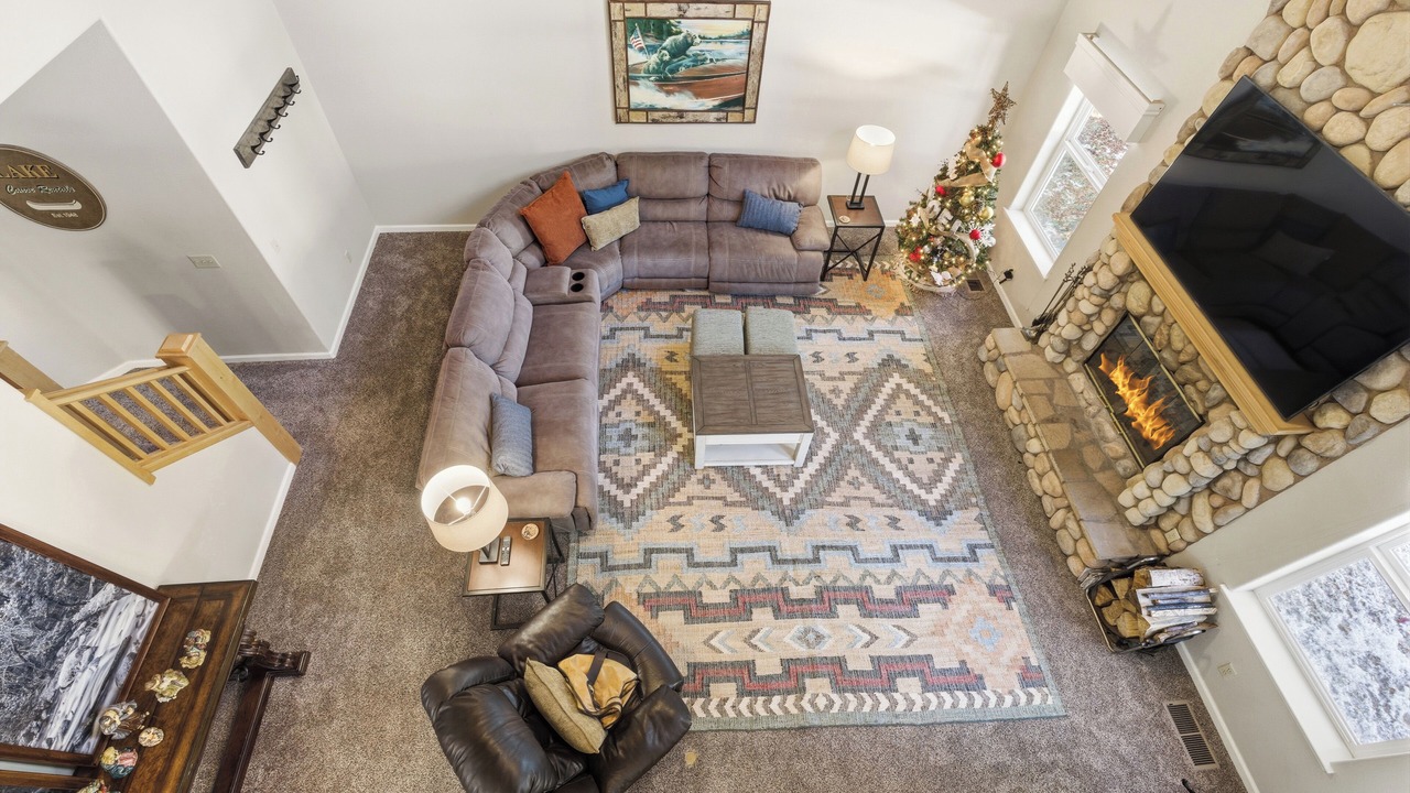 Photo of Livingroom in Shaver Lake