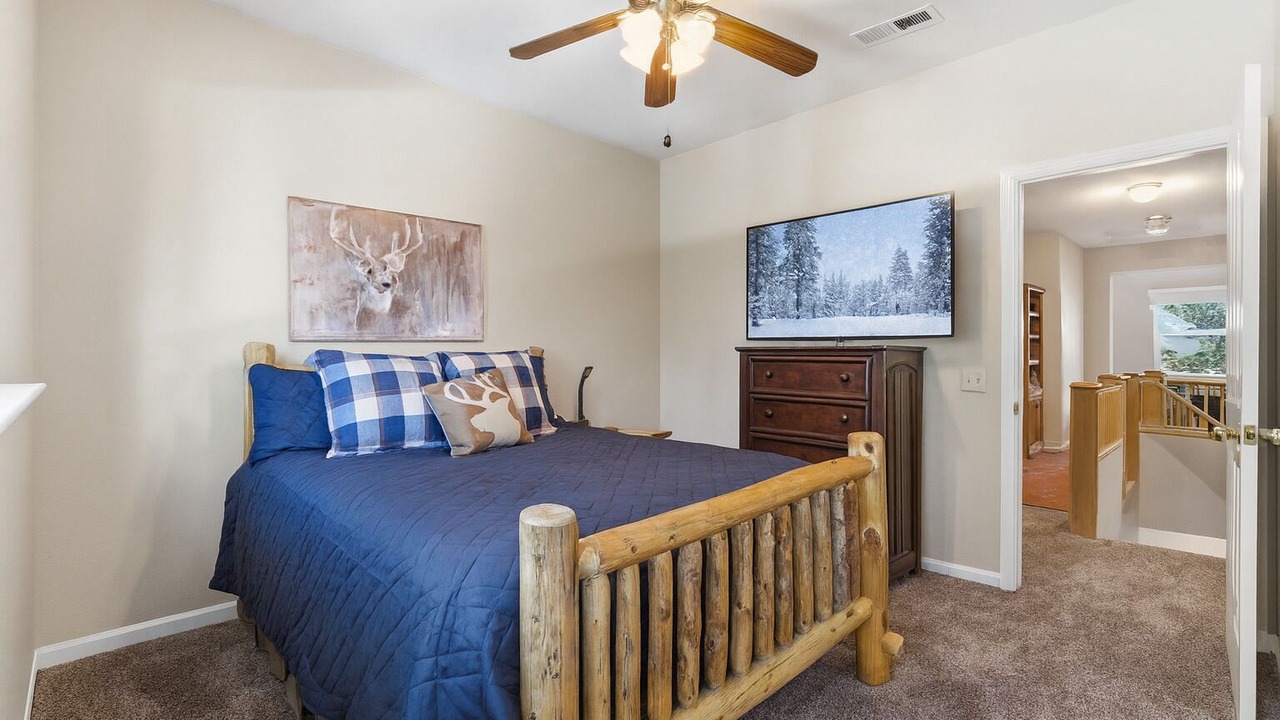 Photo of Bedroom in Shaver Lake