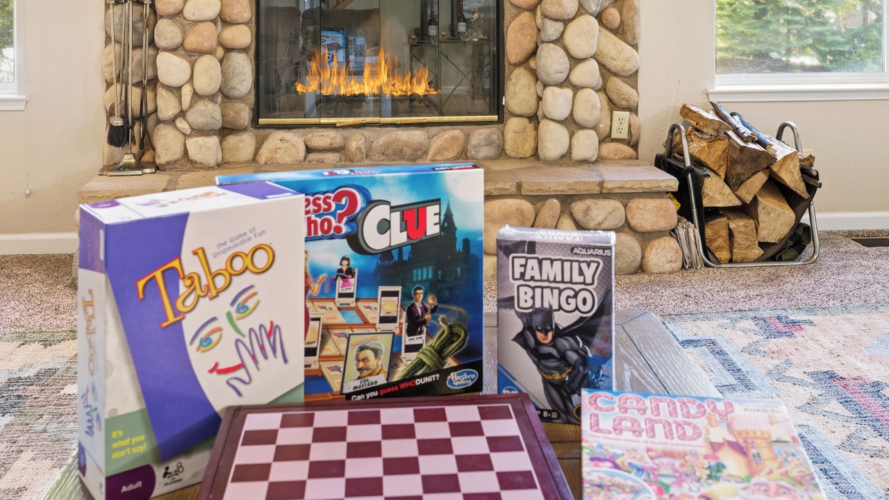 Photo of Livingroom in Shaver Lake