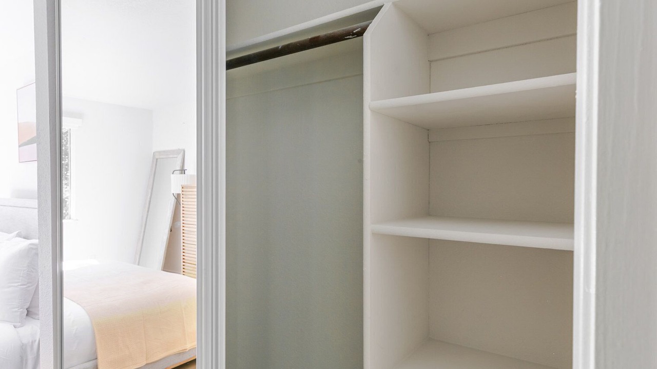 Photo of Bedroom in Shoreline West