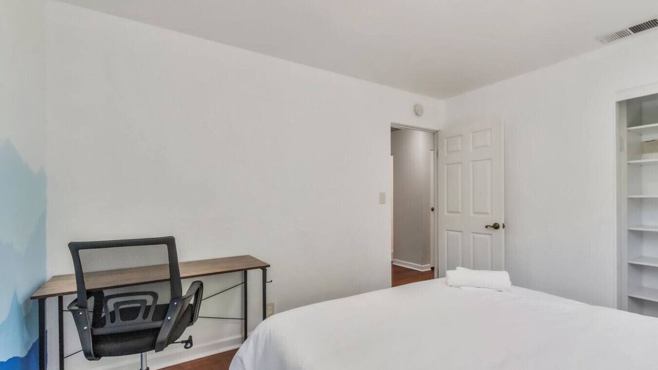 Photo of Bedroom in Santa Clara