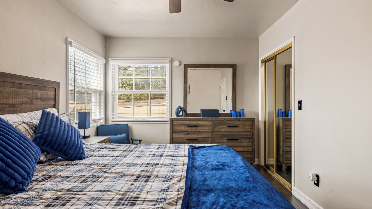 Photo of Bedroom in Los Angeles