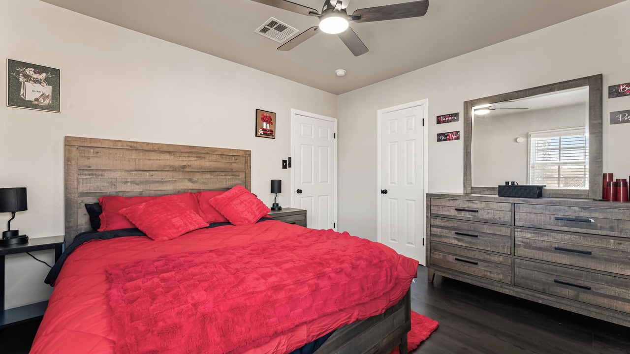 Photo of Bedroom in Los Angeles