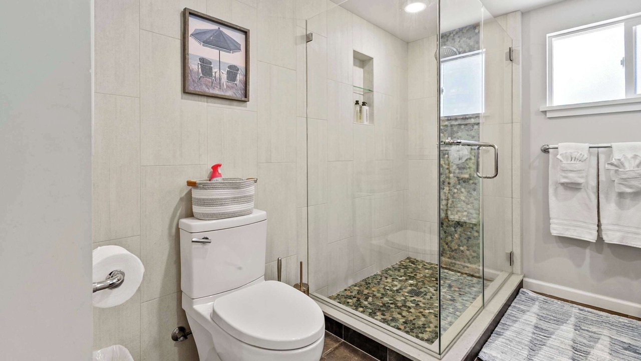 Photo of Bathroom in Baywood-Los Osos
