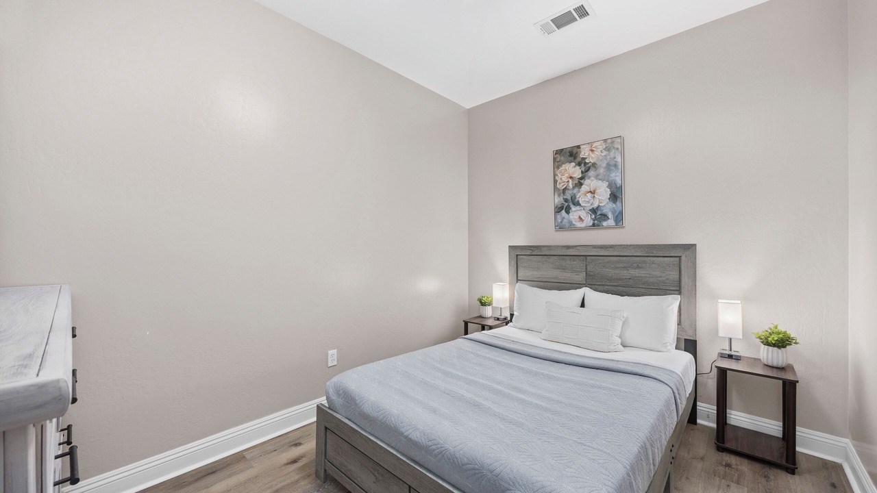 Photo of Bedroom in Greenacres