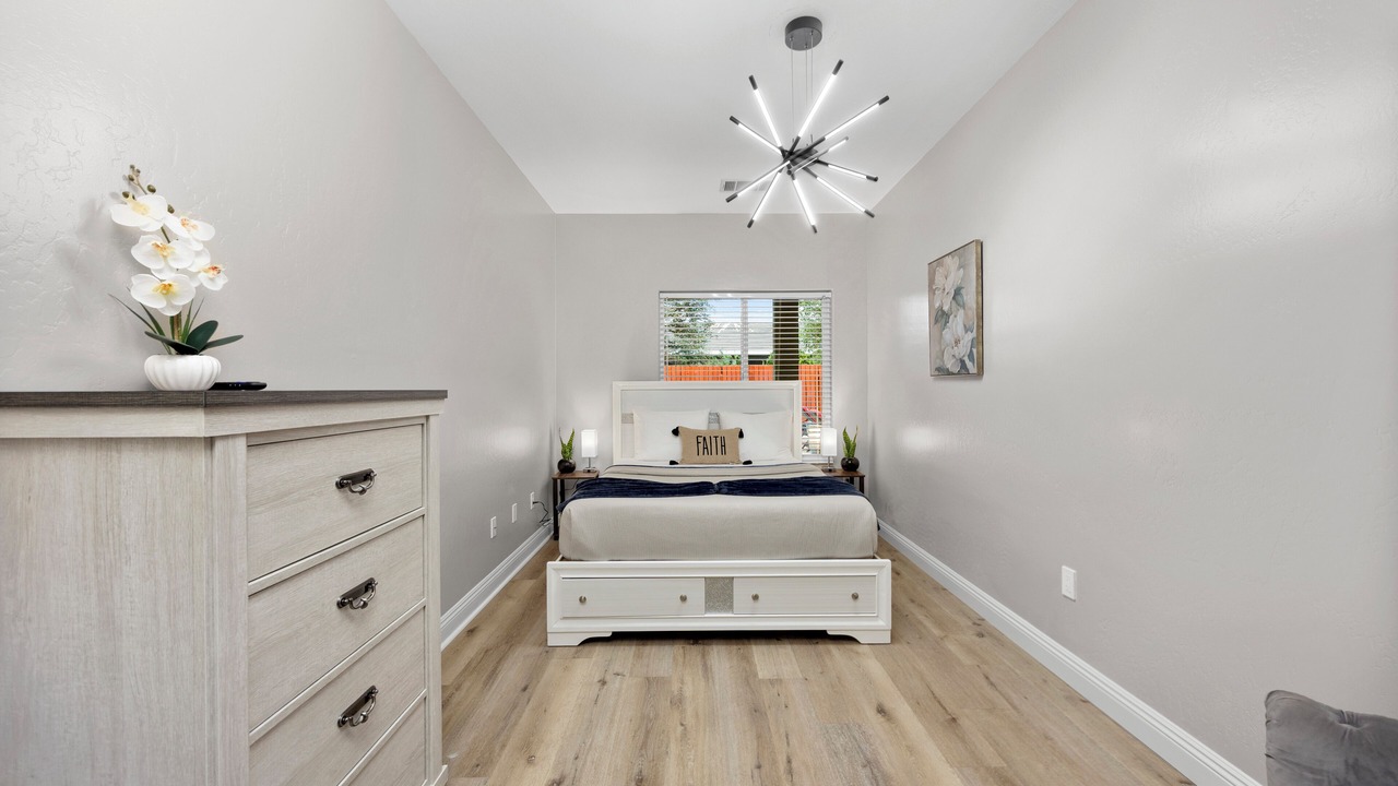 Photo of Bedroom in Greenacres
