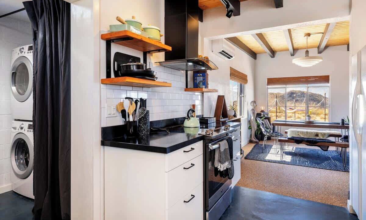 Photo of Kitchen in Yucca Valley