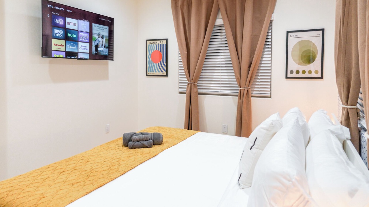Photo of Bedroom in Riverview West