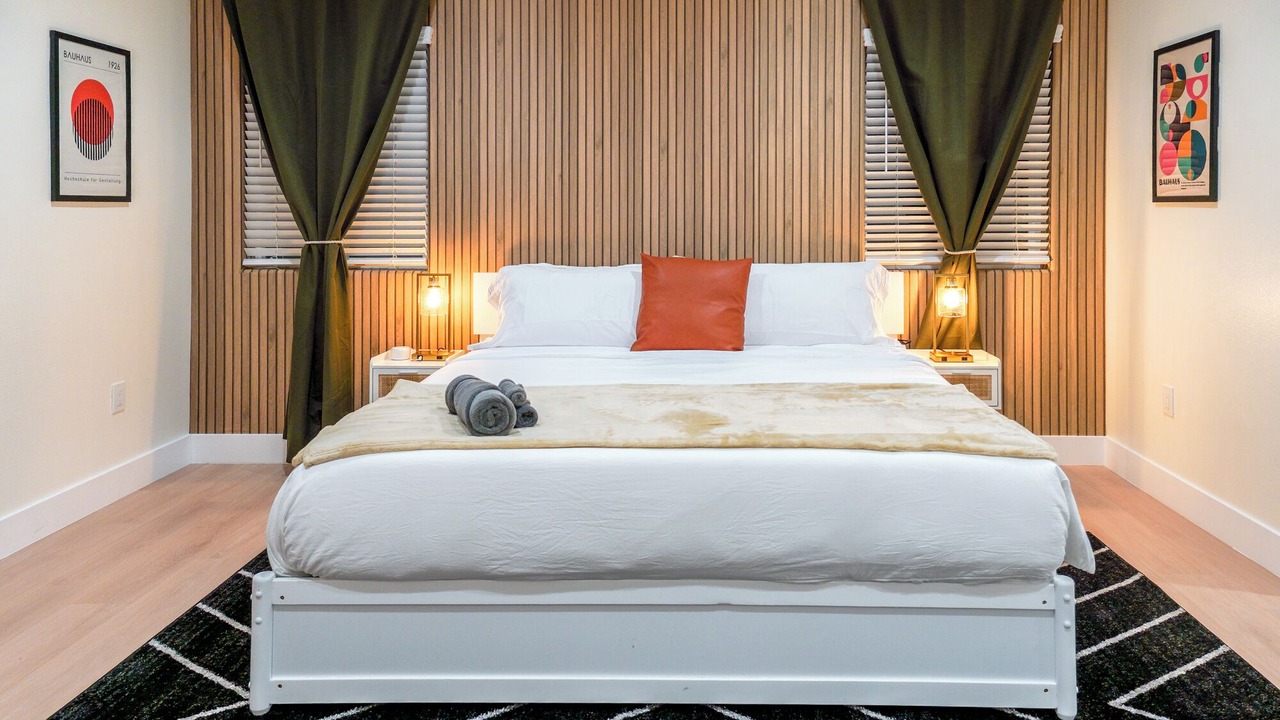 Photo of Bedroom in Riverview West