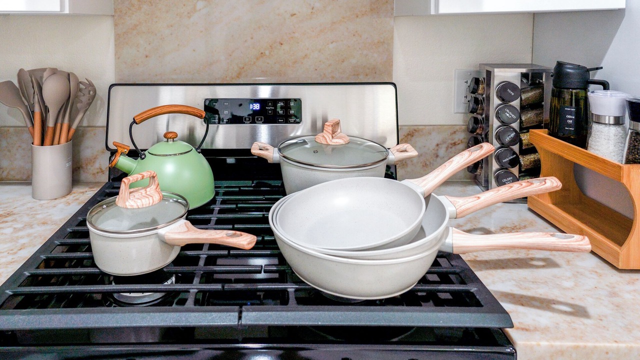 Photo of Kitchen in Riverview West