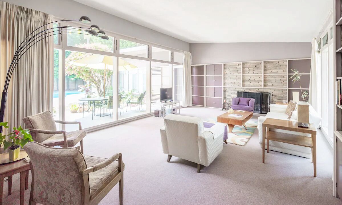 Photo of Livingroom in Bixby Knolls