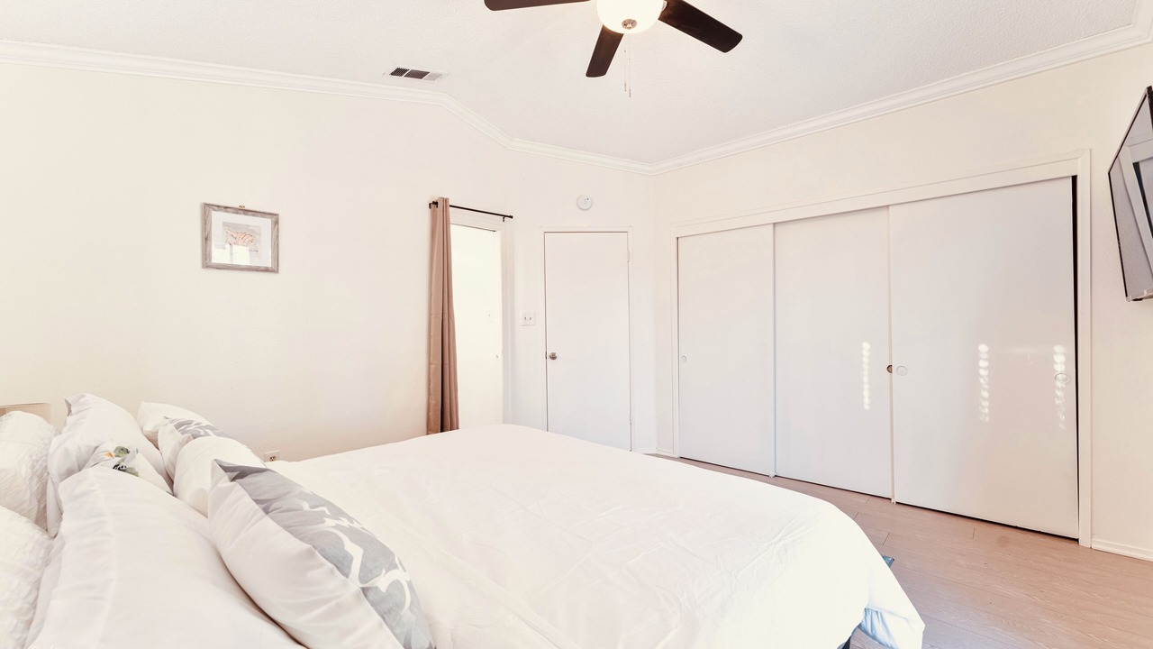 Photo of Bedroom in Pumpkin Center