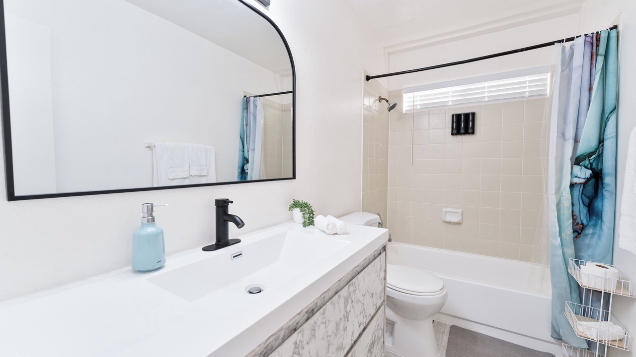 Photo of Bathroom in Pumpkin Center