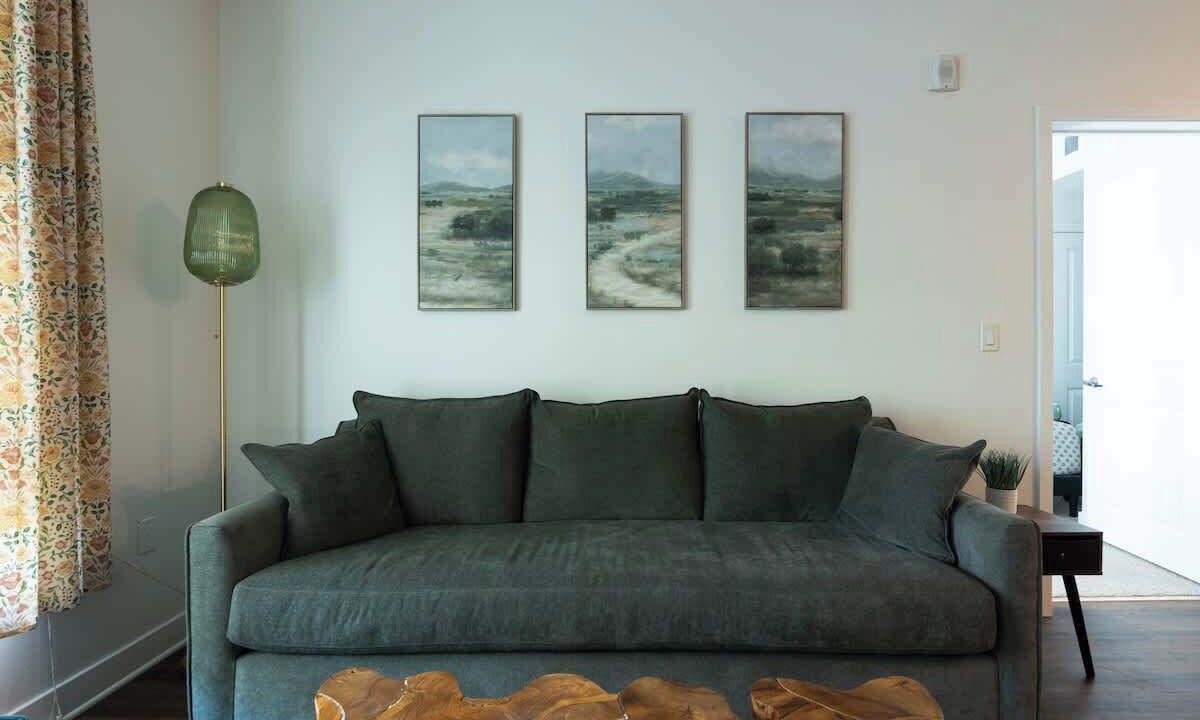 Photo of Livingroom in Glendale