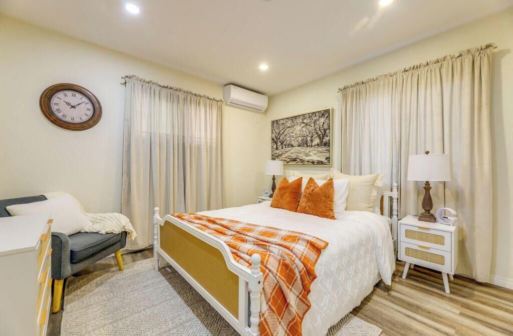 Photo of Bedroom in West Los Angeles