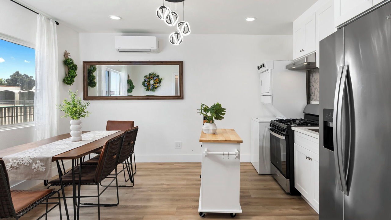 Photo of Kitchen in Midway City