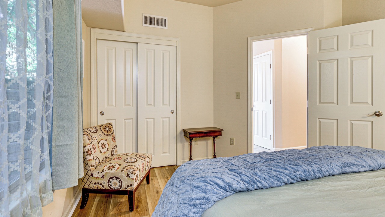 Photo of Bedroom in Rio Nido