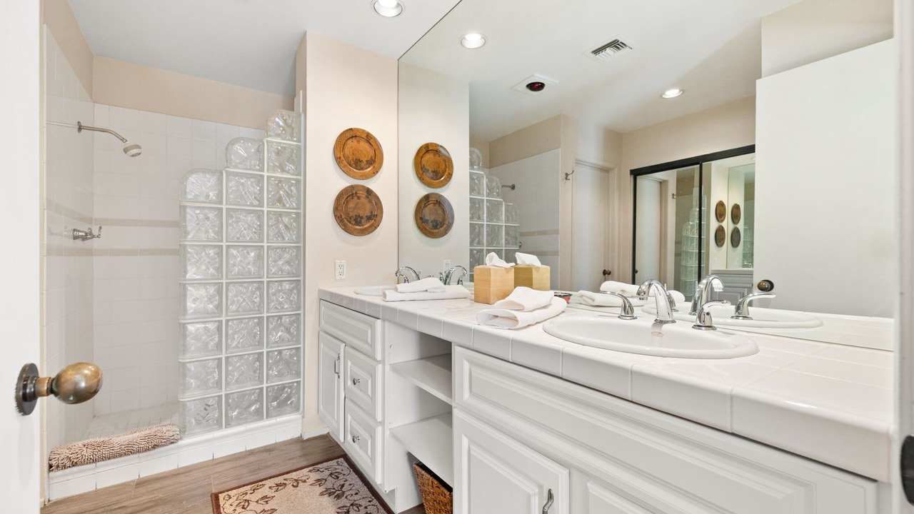 Photo of Bathroom in Palm Desert
