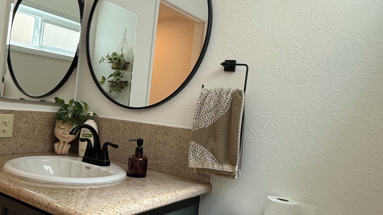 Photo of Bathroom in Tierrasanta