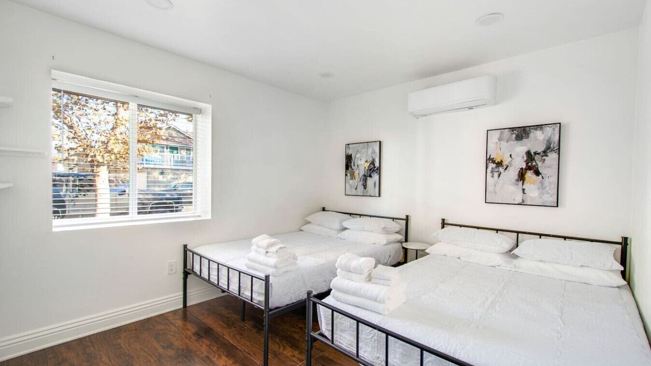 Photo of Bedroom in Santa Ana Heights