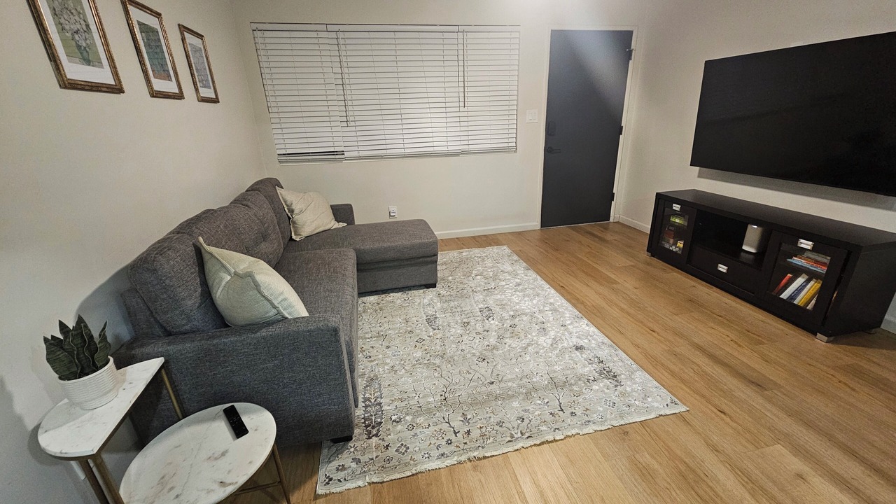 Photo of Livingroom in Oak Park