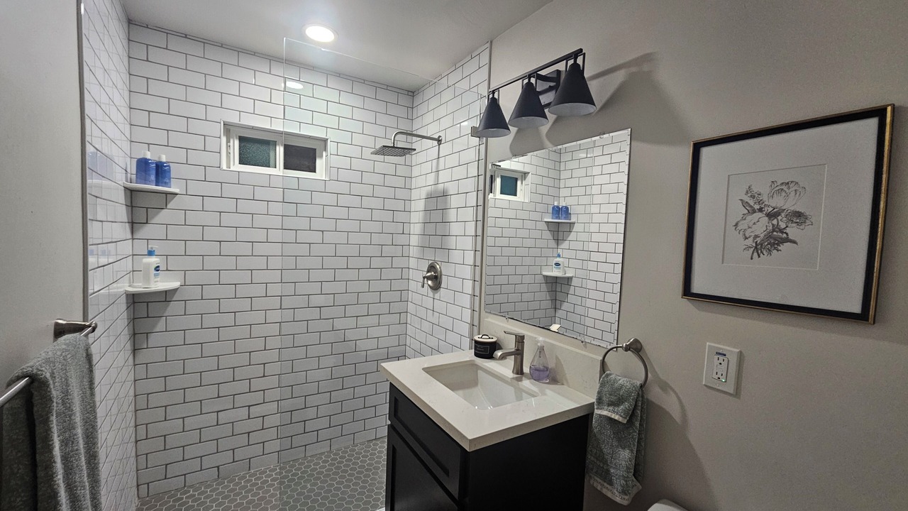 Photo of Bathroom in Oak Park