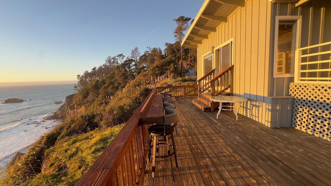 Photo of Patio Balcony in Gualala