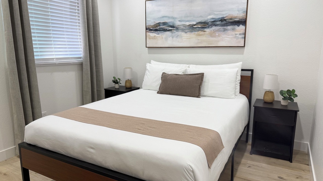 Photo of Bedroom in Lincoln Acres