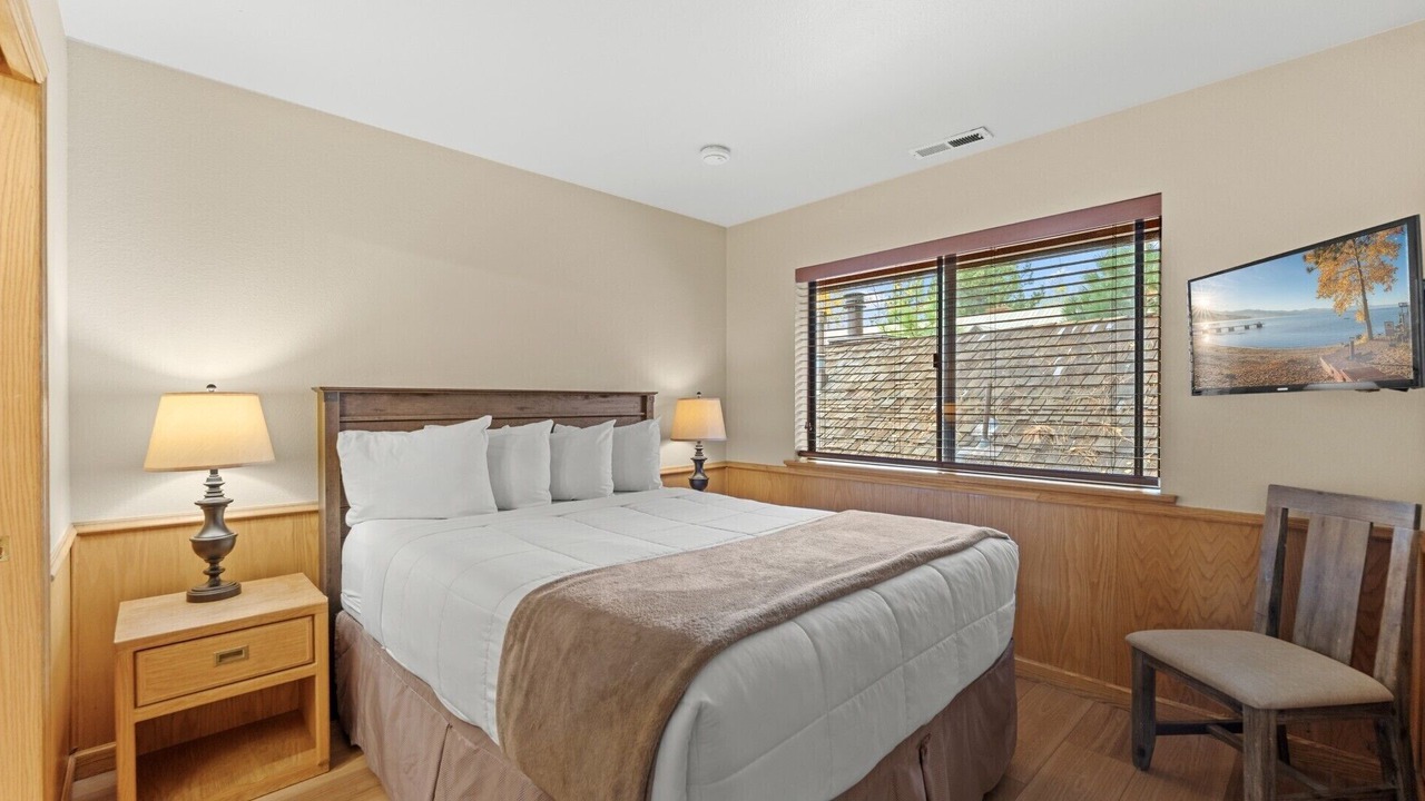 Photo of Bedroom in Tahoe Vista