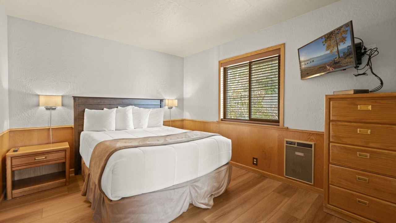 Photo of Bedroom in Tahoe Vista