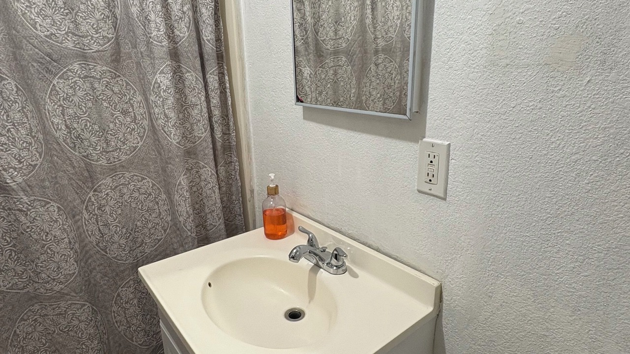 Photo of Bathroom in Florence-Graham