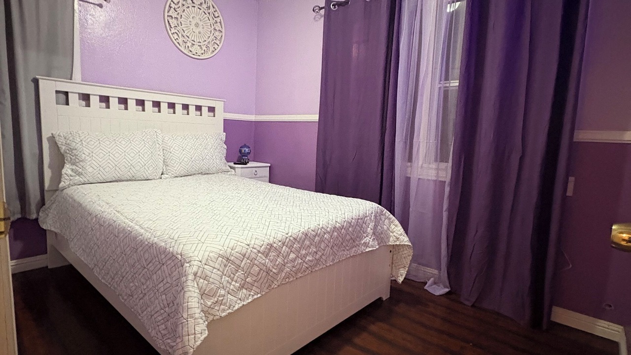 Photo of Bedroom in Florence-Graham