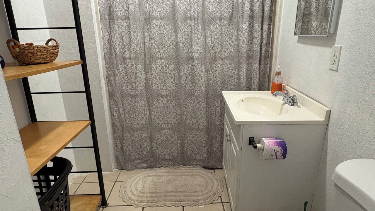 Photo of Bathroom in Florence-Graham
