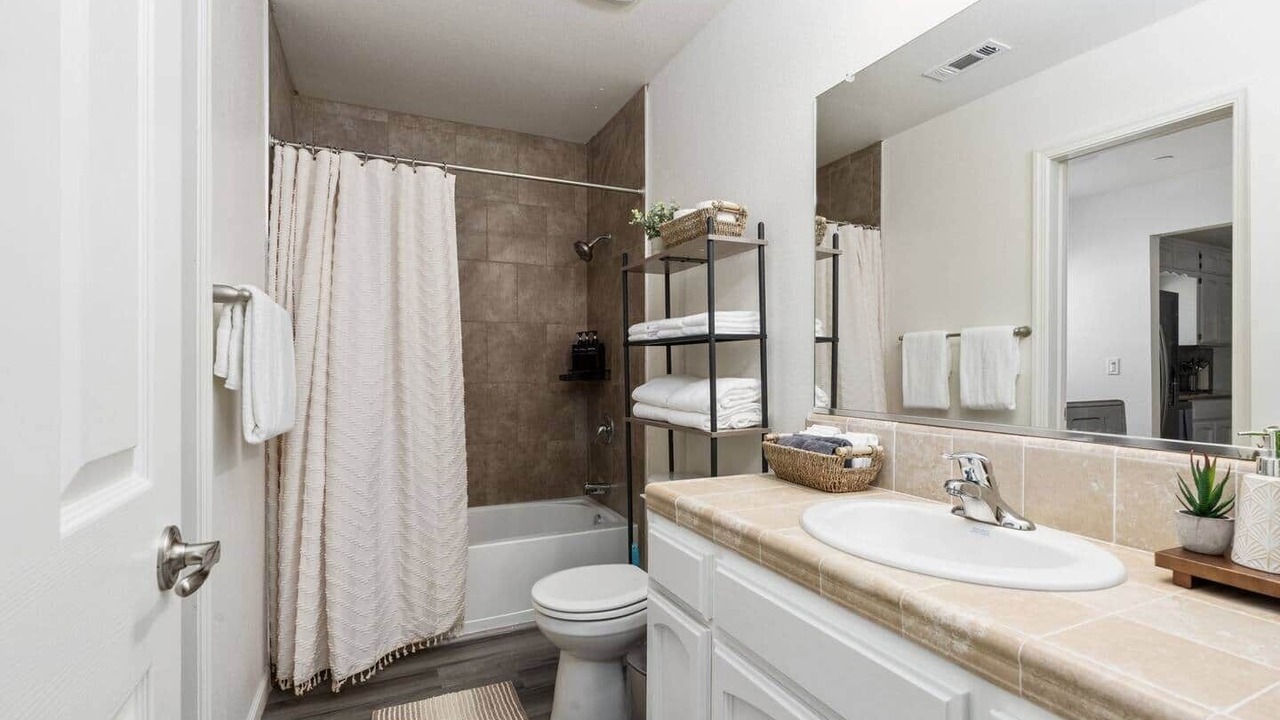 Photo of Bathroom in Coarsegold