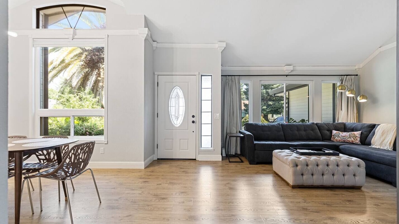 Photo of Livingroom in Roseville