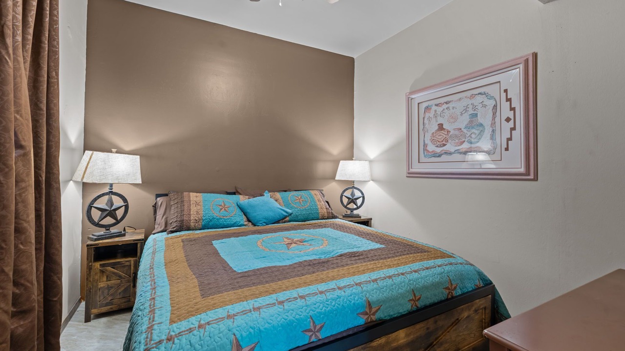 Photo of Bedroom in Wickenburg