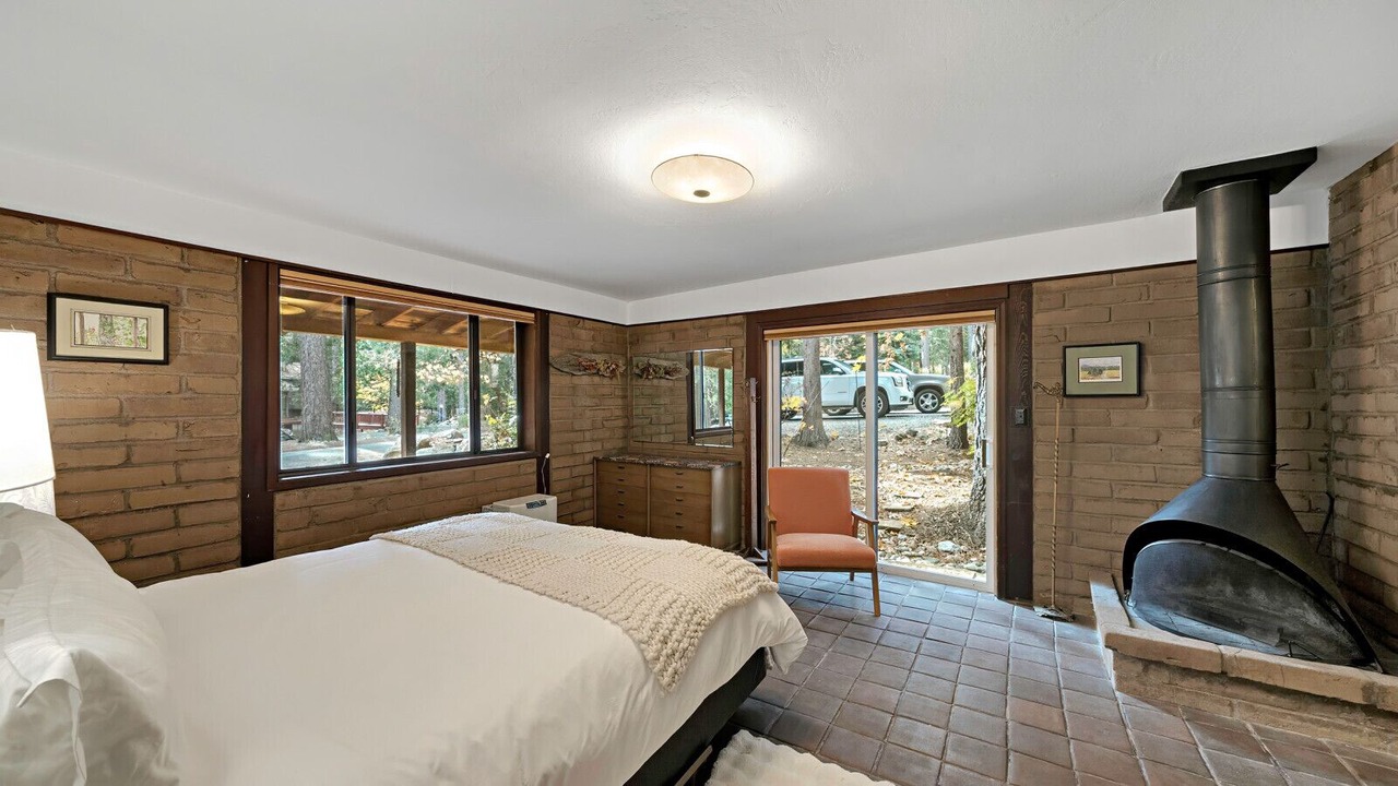 Photo of Livingroom in Graeagle