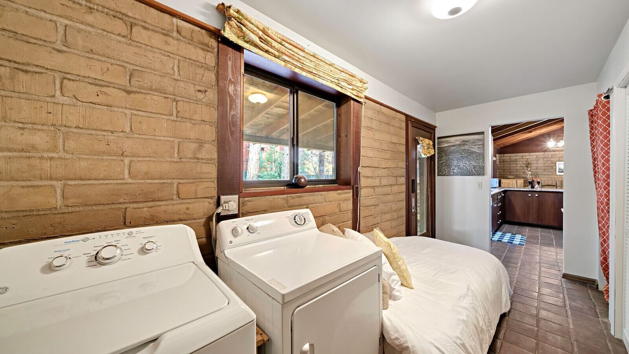 Photo of Bedroom in Graeagle