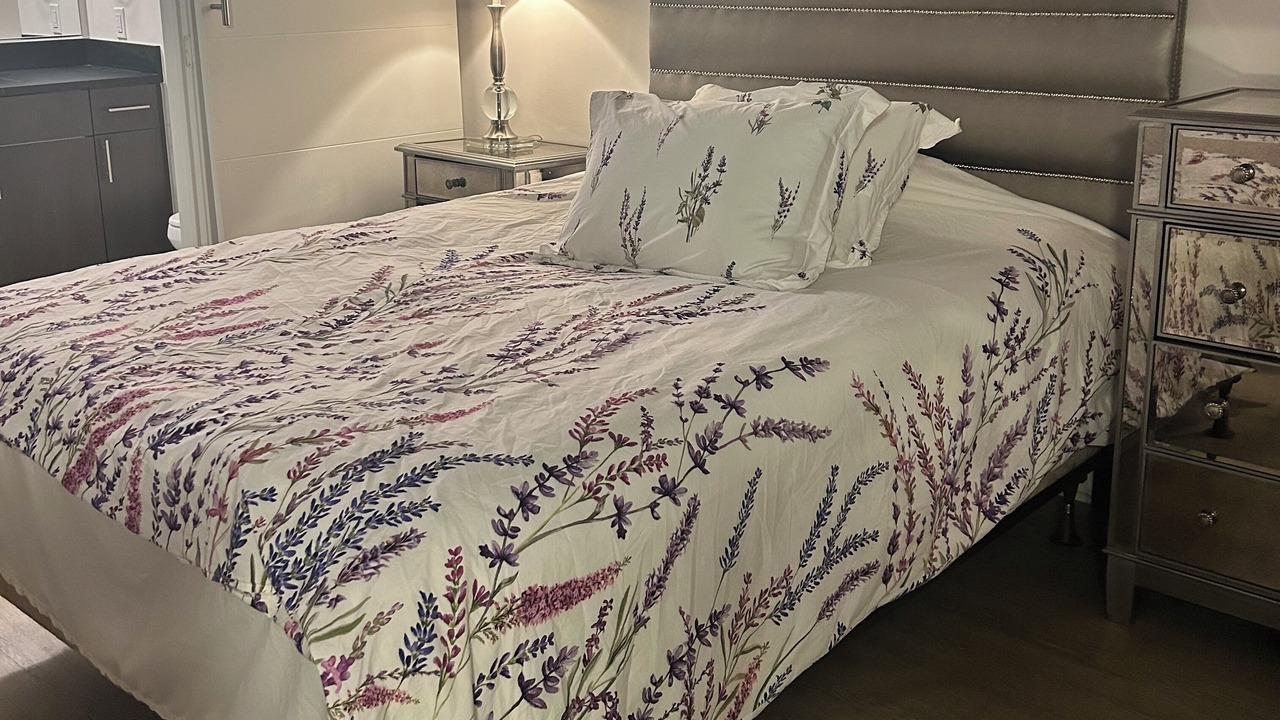 Photo of Bedroom in Playa Vista