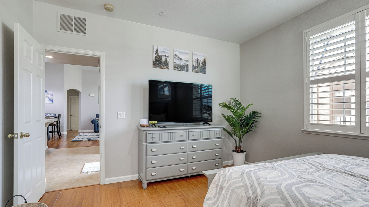 Photo of Bedroom in Southwestern Sacramento