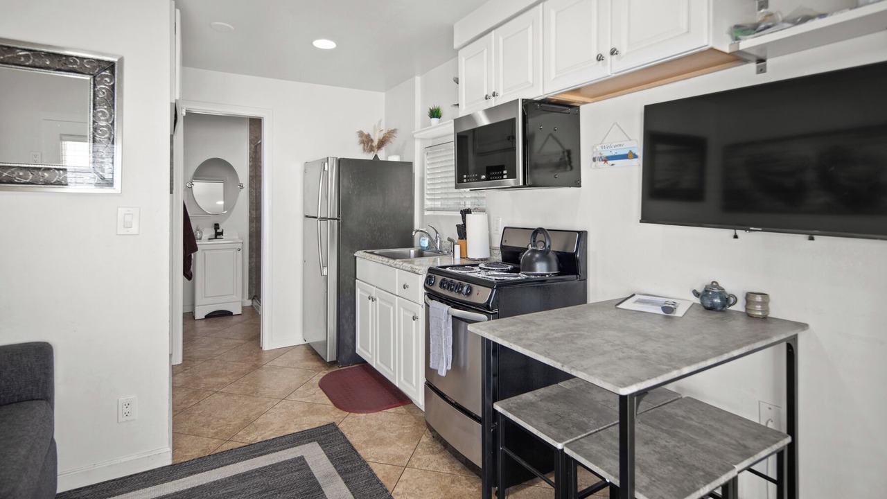 Photo of Kitchen in South Mission Beach