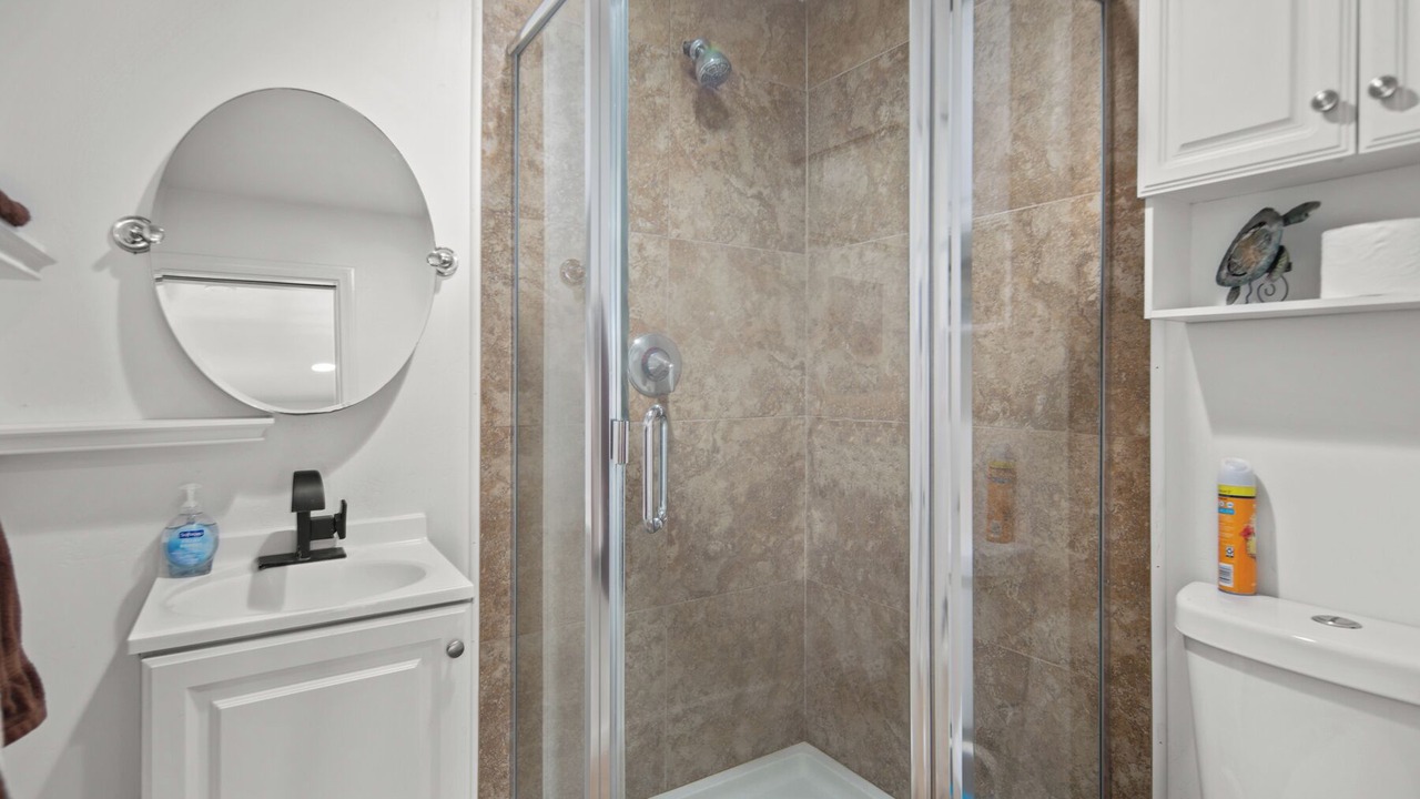 Photo of Bathroom in South Mission Beach